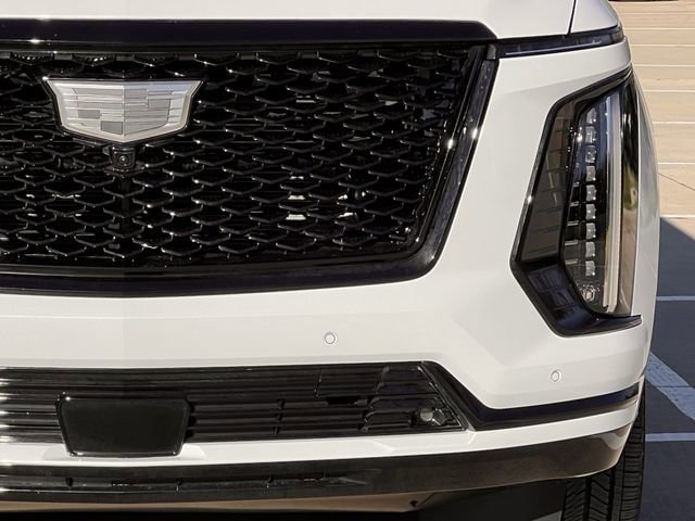 New 2026 Cadillac Escalade ESV Platinum Sport w/ LPO, ONYX Package AWD/4WD image 8