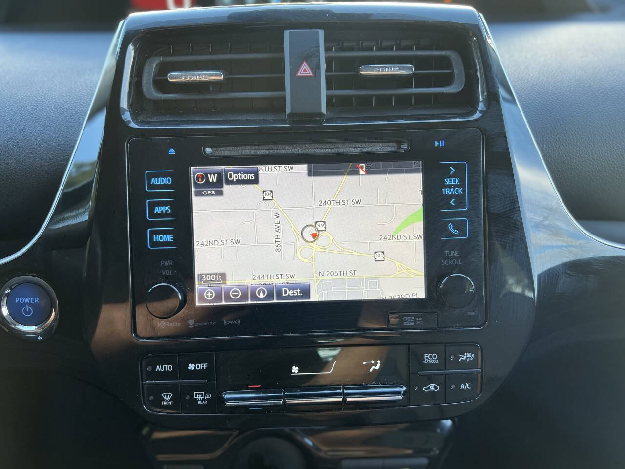 Used 2016 Toyota Prius Four Touring FWD image 12
