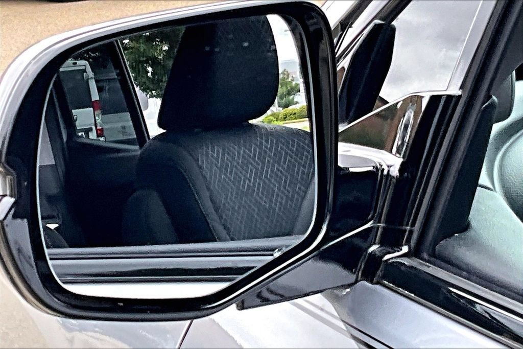 Used 2019 Honda Ridgeline Sport image 13