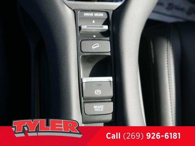 New 2026 Honda HR-V EX-L image 30