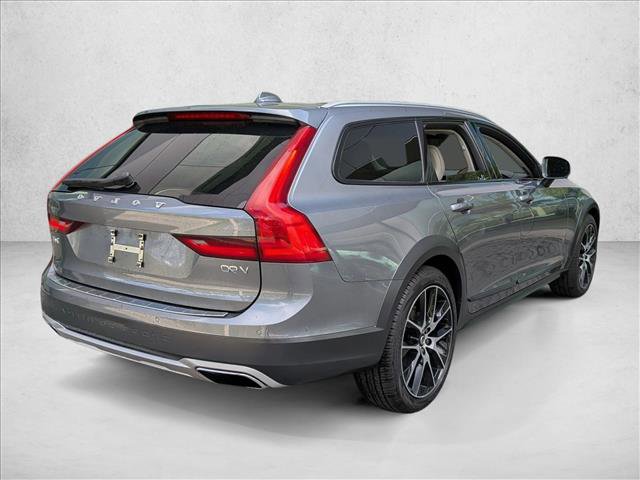 Used 2020 Volvo V90 T6 Cross Country w/ Protection Package Premier image 5