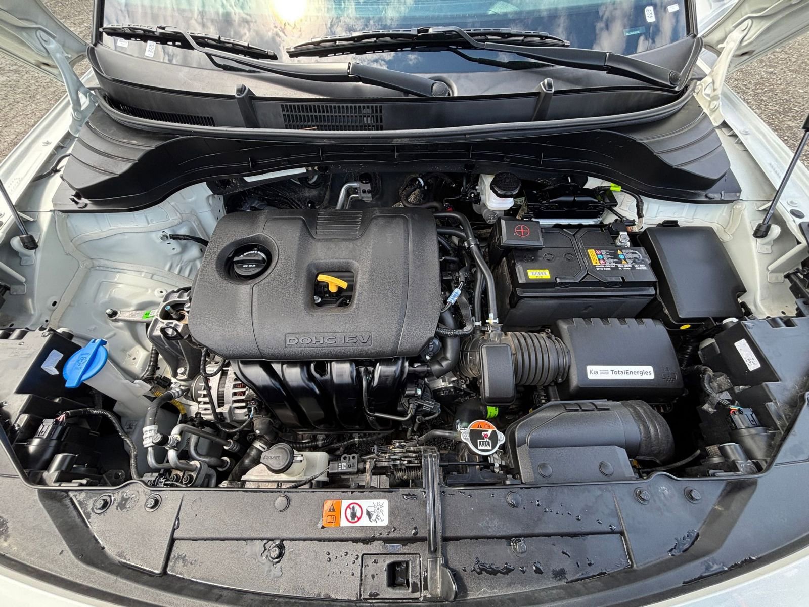 Used 2025 Kia Soul LX w/ LX Technology Package FWD image 30