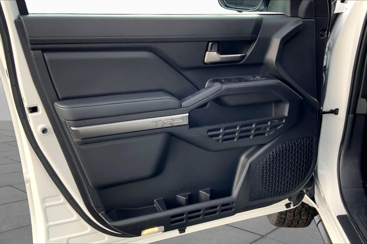 New 2026 Toyota Tacoma TRD Off-Road AWD/4WD image 10