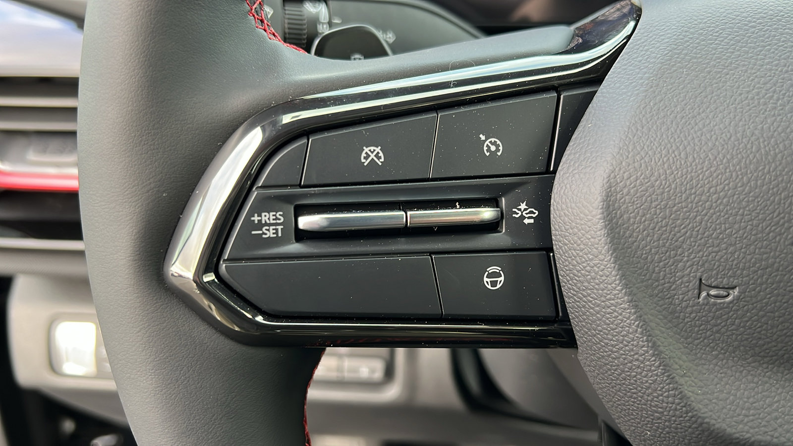 New 2024 Chevrolet Silverado EV RST image 25