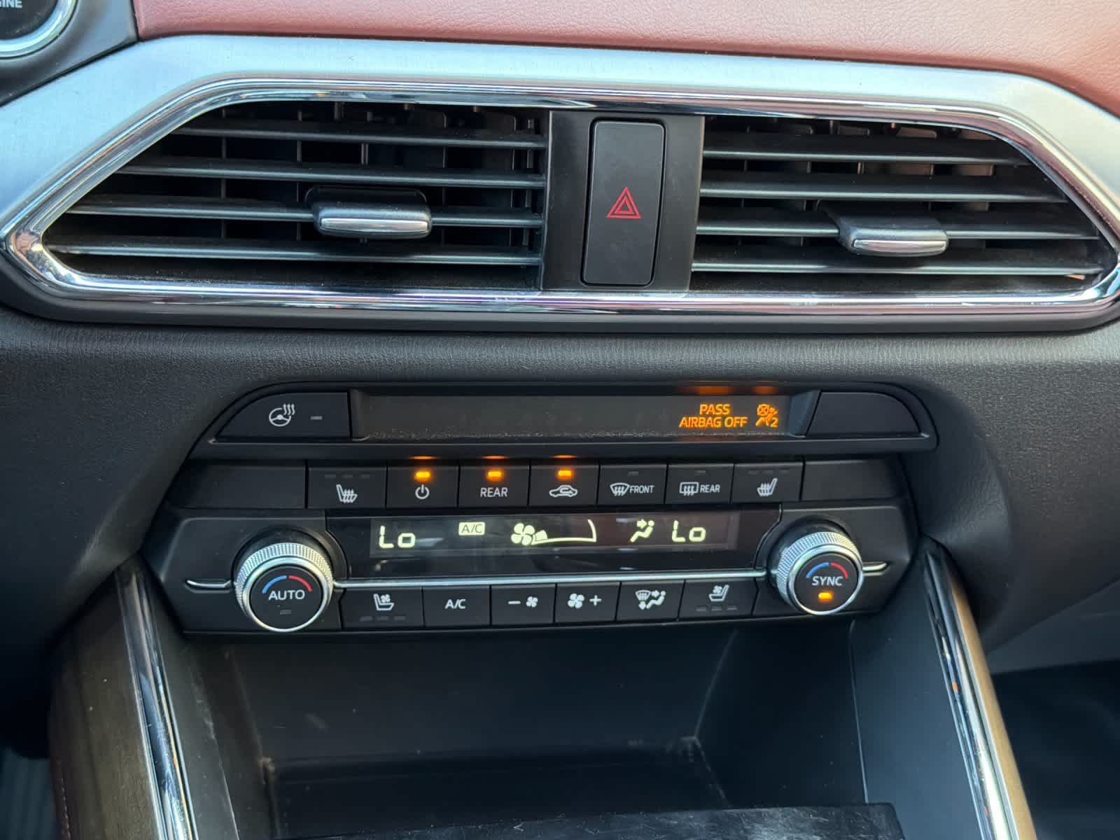 Used 2019 MAZDA CX-9 Signature AWD/4WD image 19