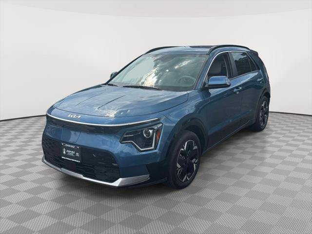 Used 2023 Kia Niro Wind w/ Wind Preserve Package FWD image 3