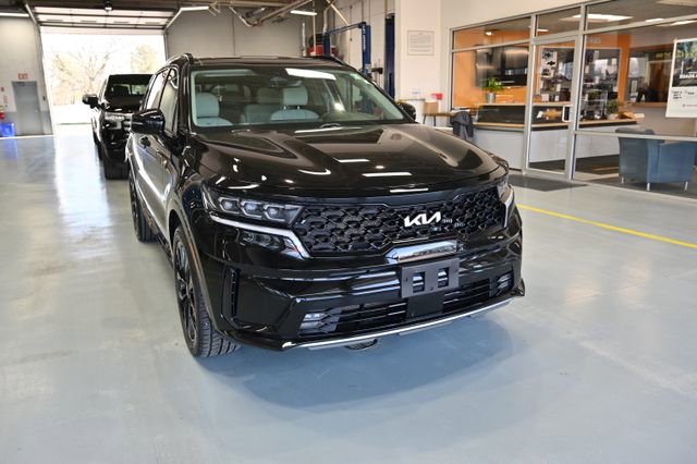 Used 2023 Kia Sorento SX image 3