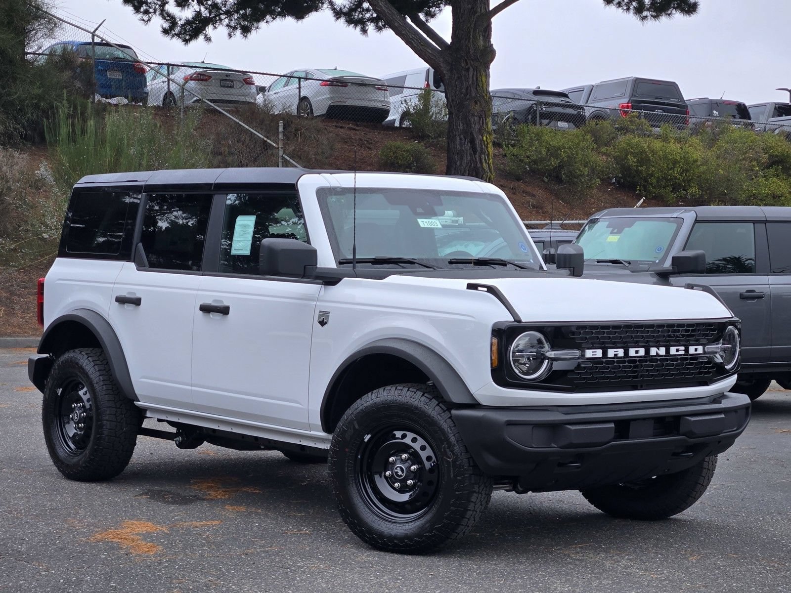 New 2026 Ford Bronco Big Bend AWD/4WD image 2