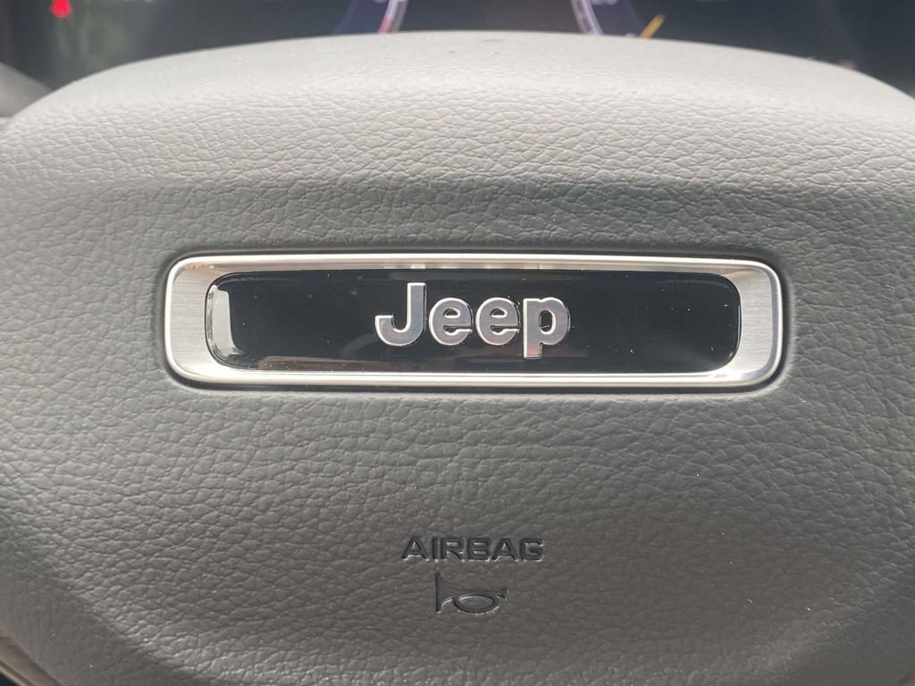 New 2026 Jeep Grand Cherokee Limited w/ Limited Altitude Package RWD image 57