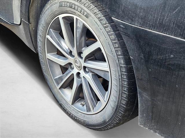 Used 2016 Lexus ES 300h w/ Premium Package w/Wood Trim image 9