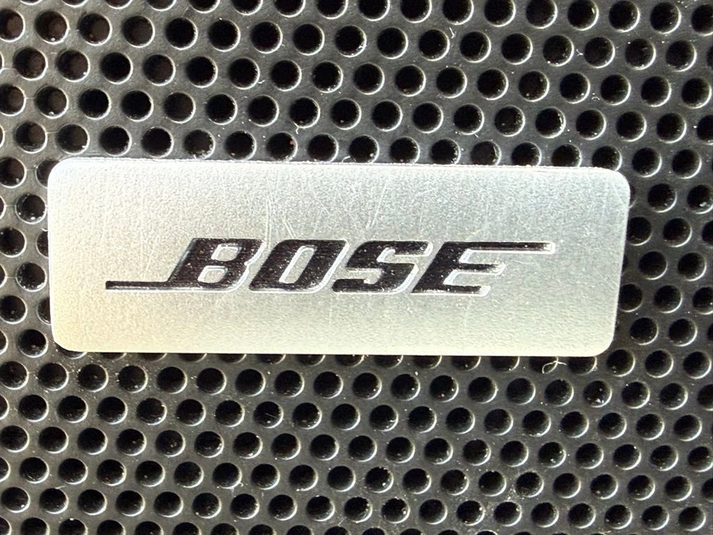 Used 2018 Chevrolet Cruze Premier FWD image 18