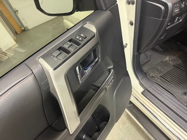 Used 2023 Toyota 4Runner Limited image 11