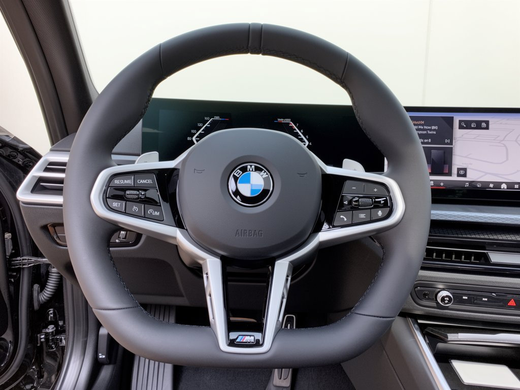New 2026 BMW 330i xDrive Sedan w/ M Sport Package AWD/4WD image 10