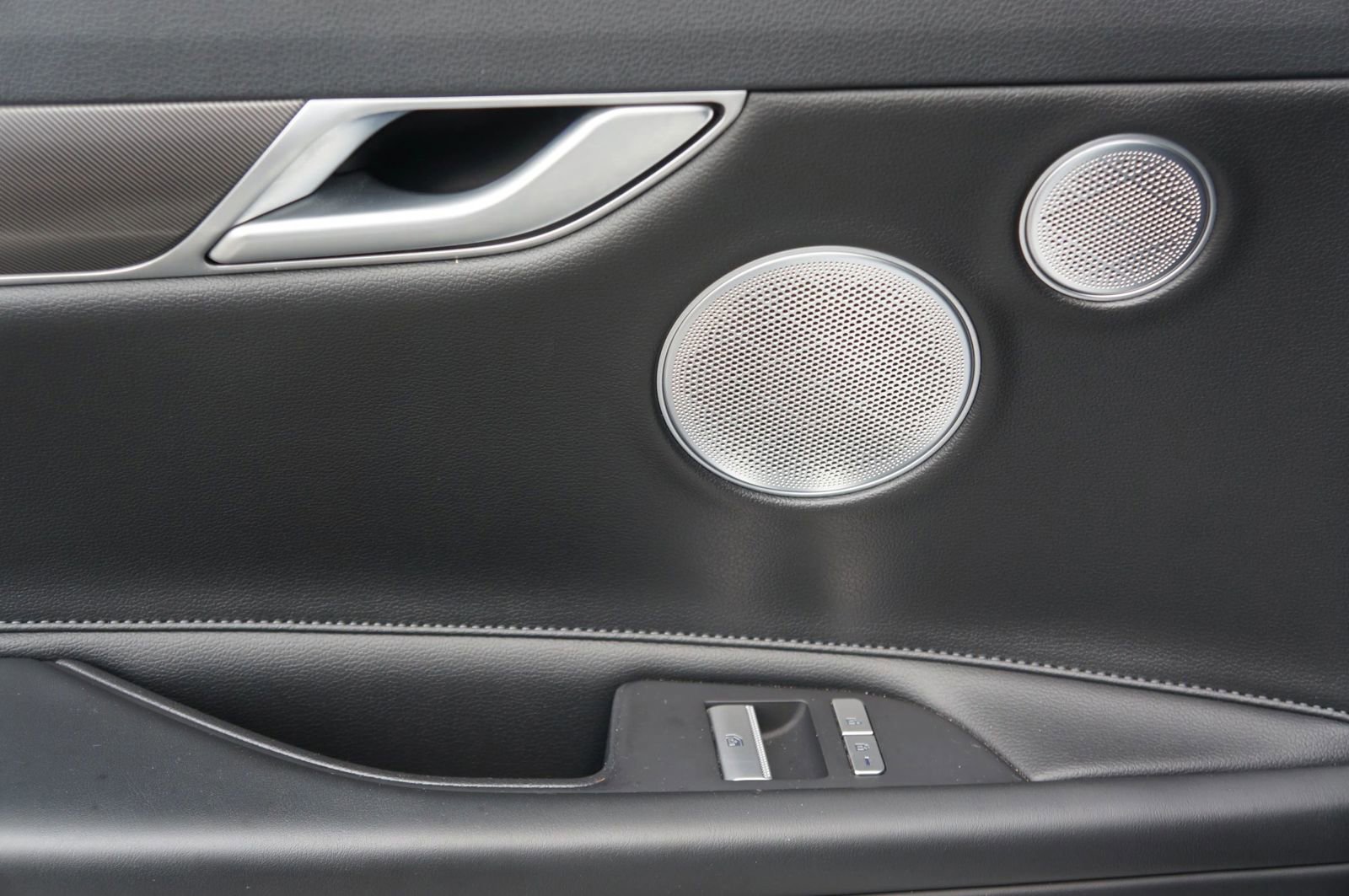 Used 2022 Genesis G80 3.5T Sport image 33