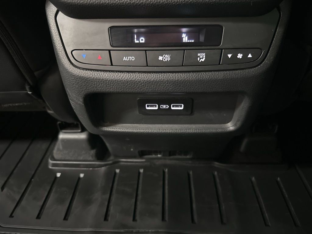 Used 2023 Honda Pilot EX-L image 33