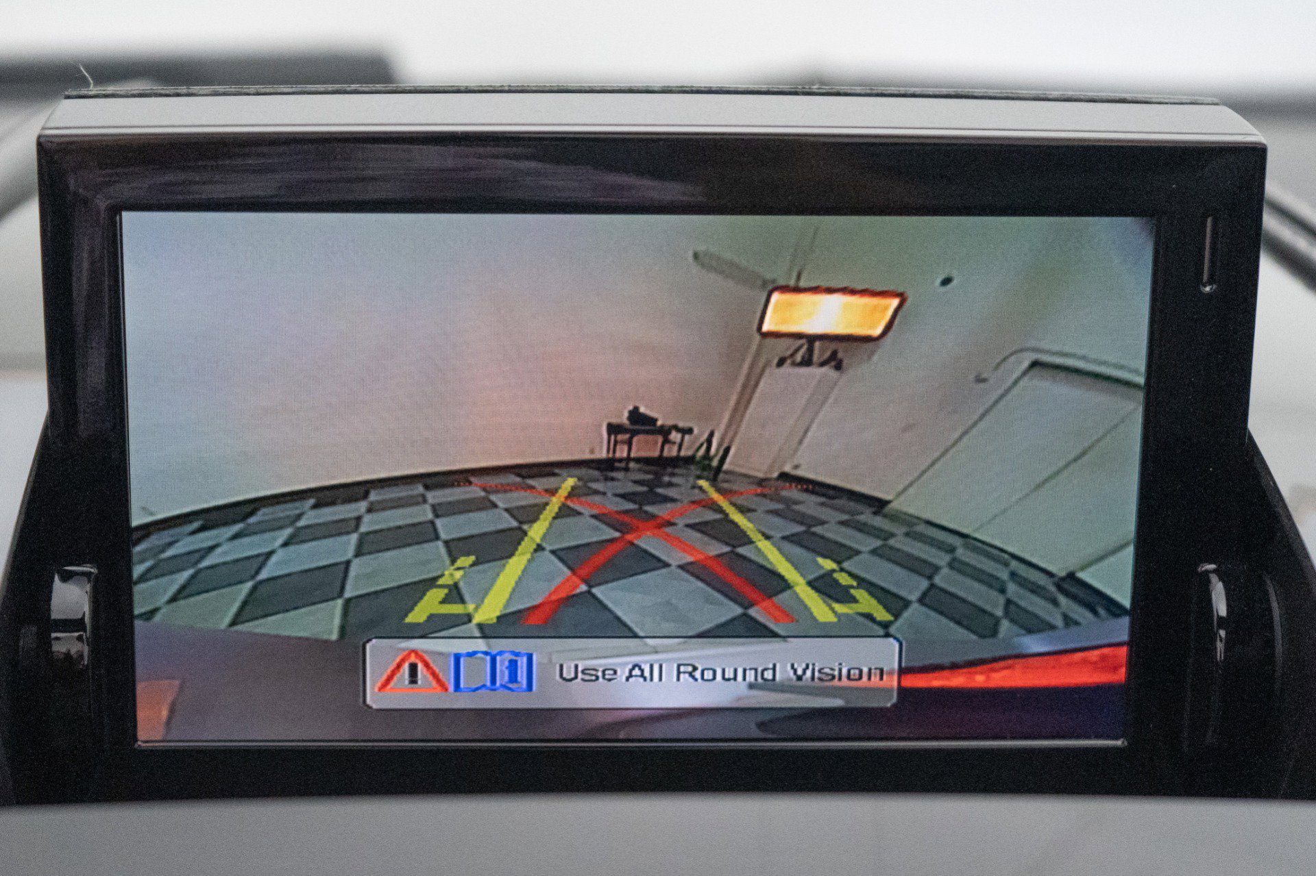 Used 2014 Aston Martin DB9 Volante image 32