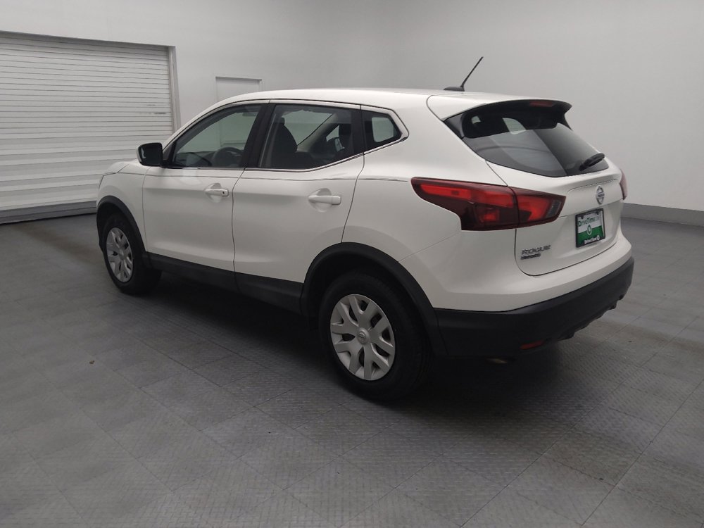 Used 2019 Nissan Rogue Sport S image 3