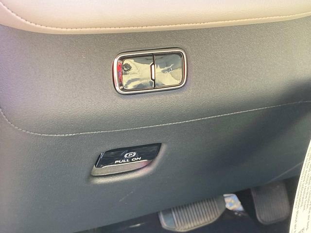 New 2025 Lincoln Navigator Reserve image 14