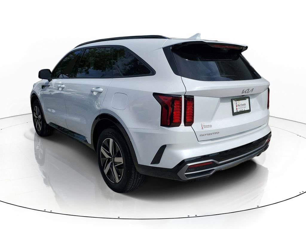 Certified 2023 Kia Sorento S FWD image 4