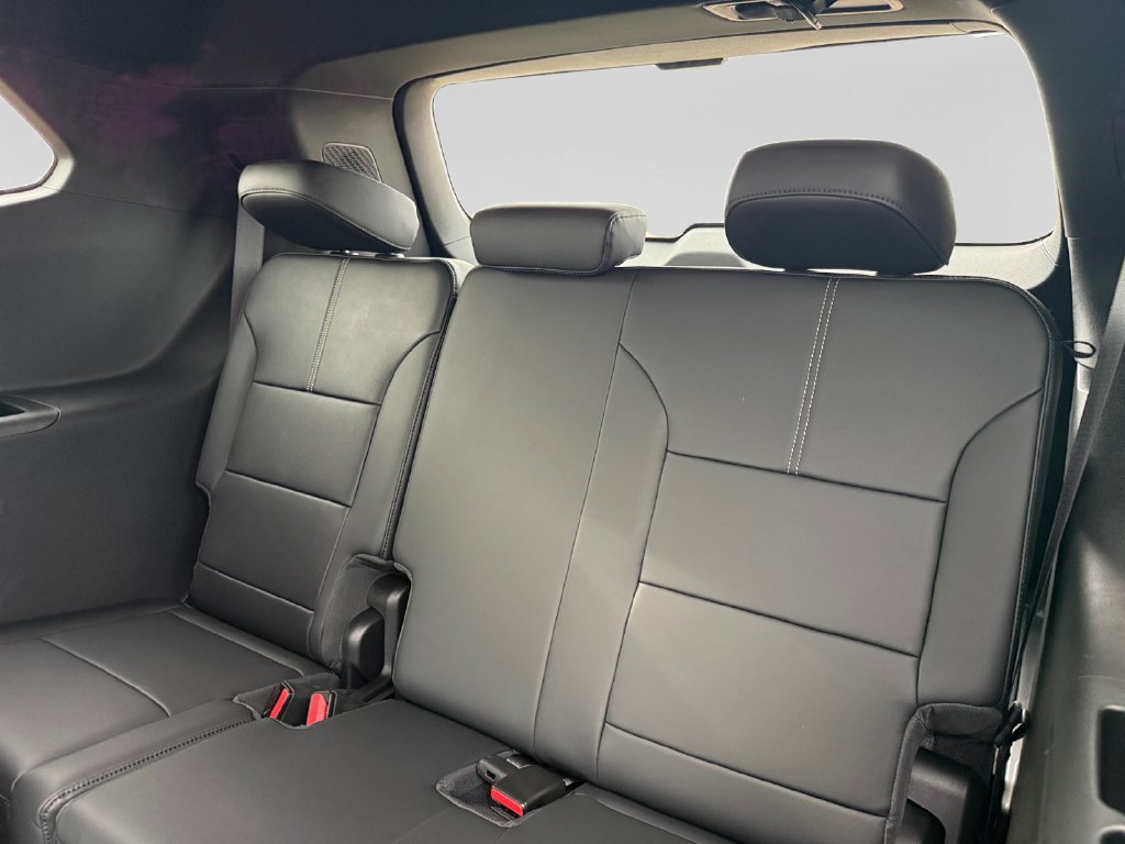 New 2027 GMC Acadia Elevation w/ Elevation Premium Package AWD/4WD image 36