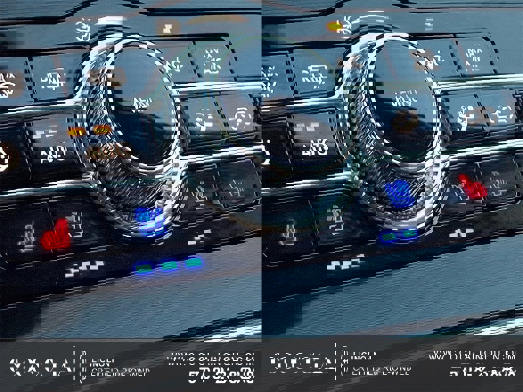 Certified 2023 Lincoln Nautilus Reserve image 25