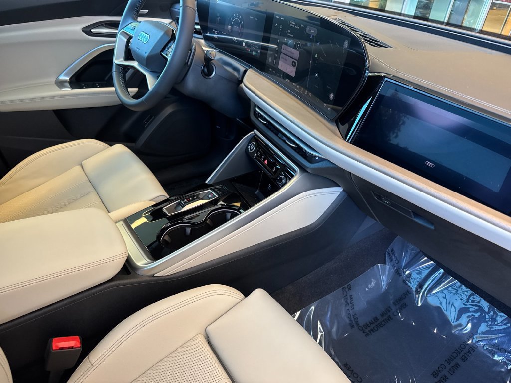 Used 2026 Audi Q5 Premium Plus w/ Premium Plus AWD/4WD image 19