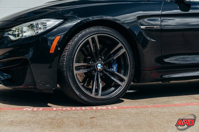 Used 2015 BMW M4 Convertible image 39