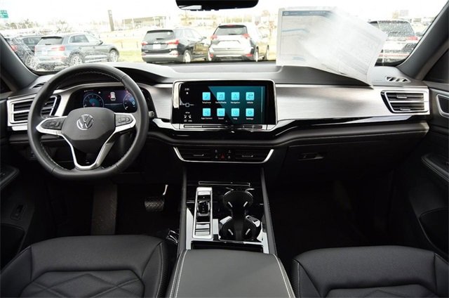 New 2026 Volkswagen Atlas Cross Sport SE image 7