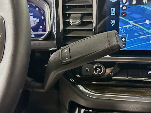 Used 2024 Chevrolet Silverado 1500 LT image 17