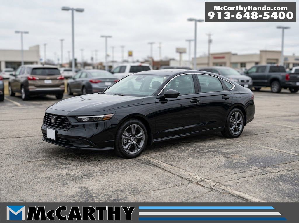 Used 2023 Honda Accord Sport image 1