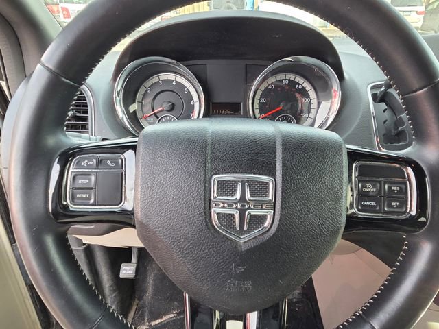 Used 2018 Dodge Grand Caravan SXT image 8