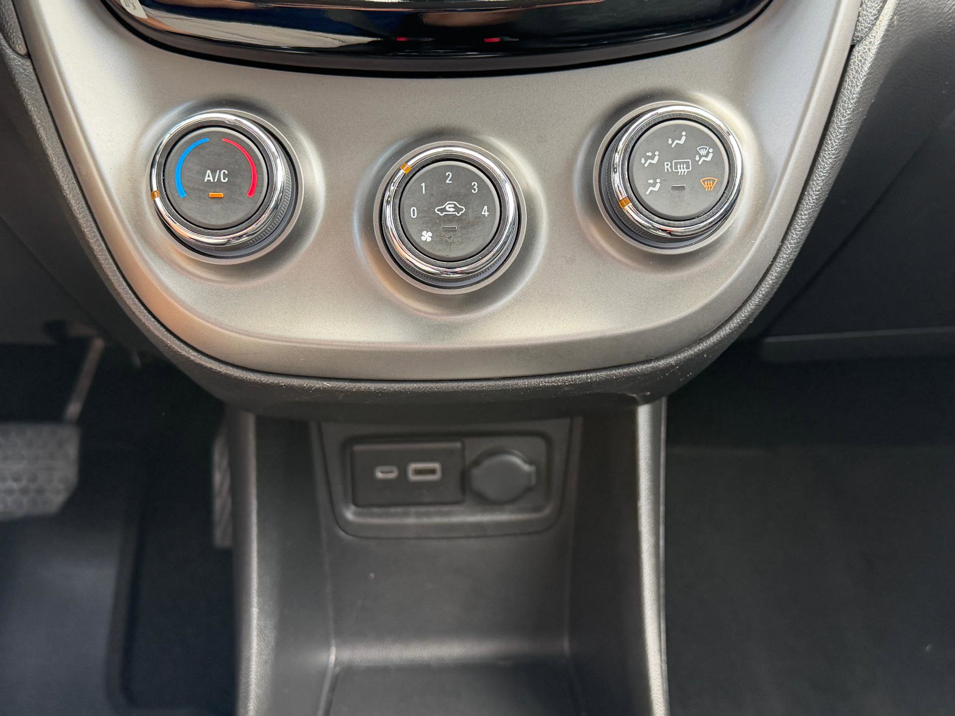 Used 2022 Chevrolet Spark LS image 13