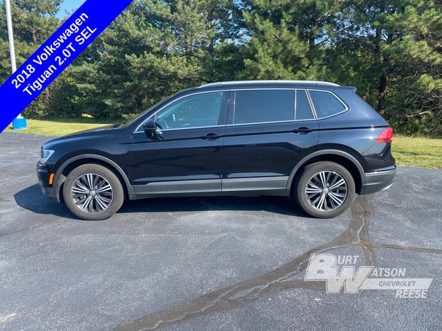 Used 2018 Volkswagen Tiguan SEL AWD/4WD image 4