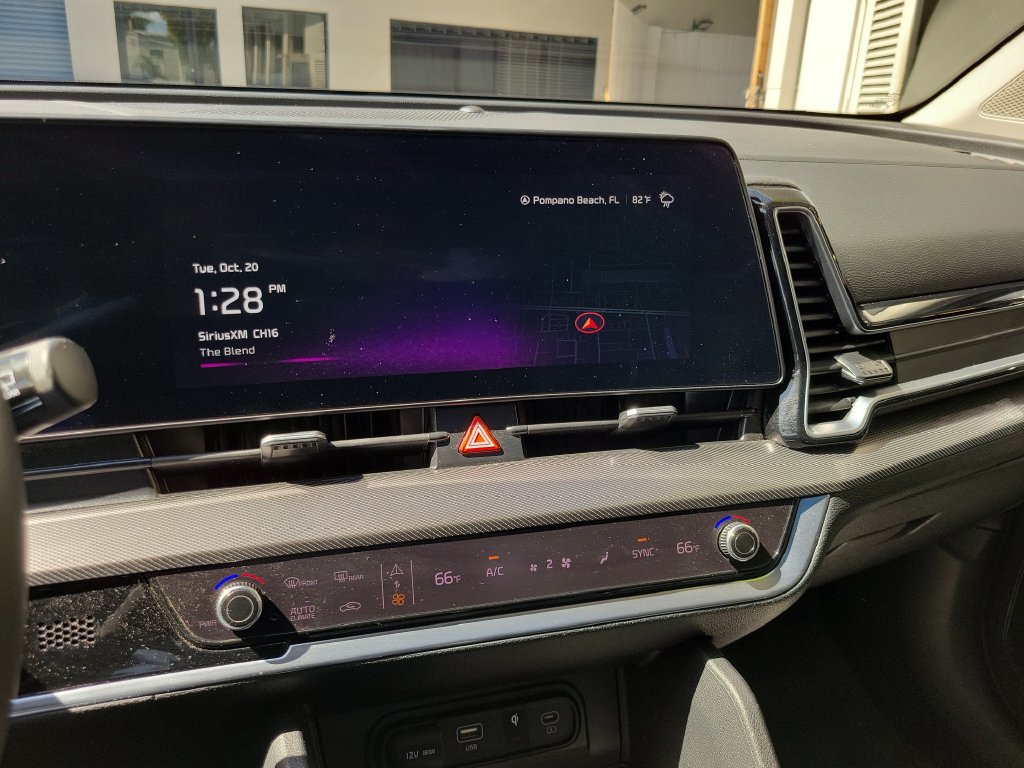 Used 2025 Kia Sportage SX FWD image 24