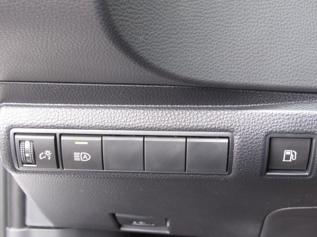 New 2026 Toyota Corolla XLE FWD image 32