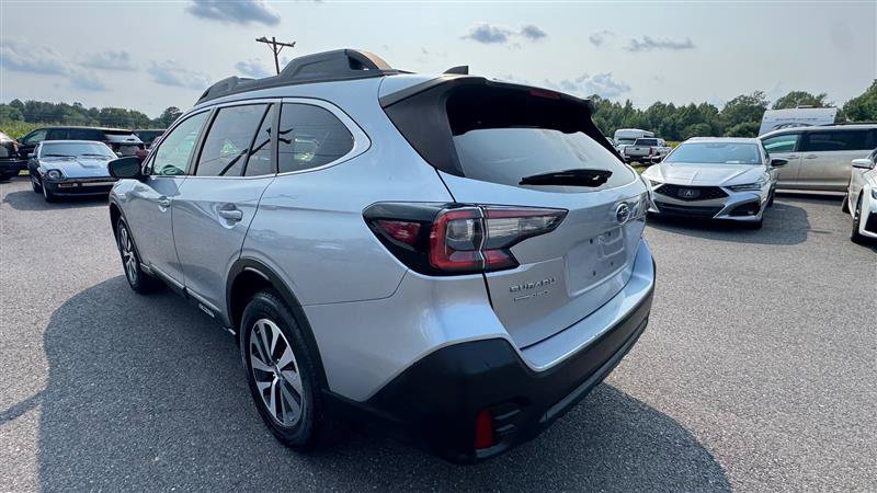 Used 2022 Subaru Outback Premium AWD/4WD image 18