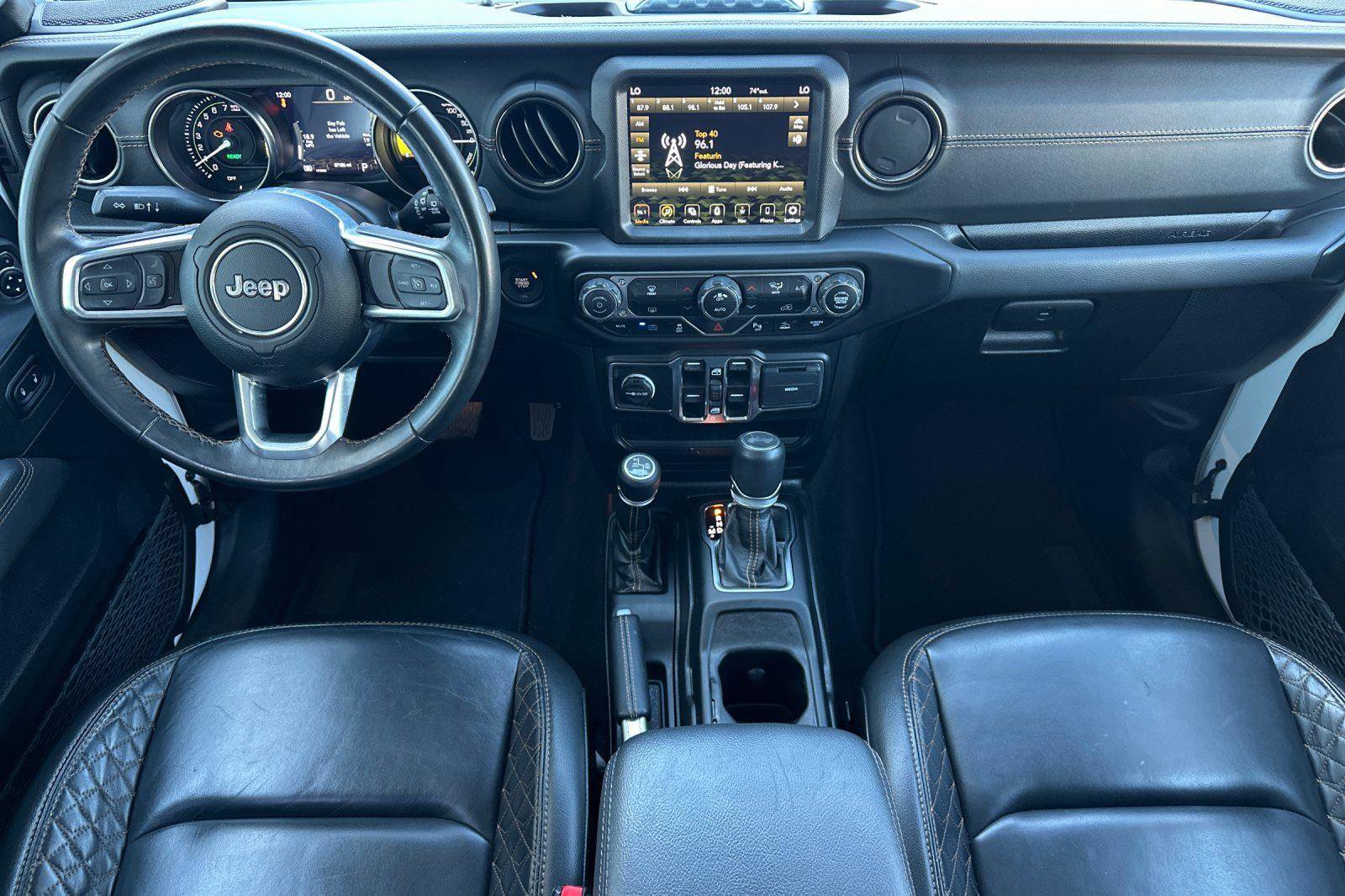 Used 2022 Jeep Wrangler Unlimited Sahara image 14