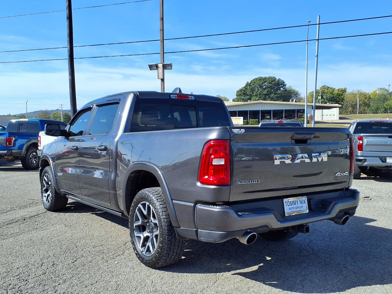 Used 2025 RAM 1500 Laramie AWD/4WD image 21