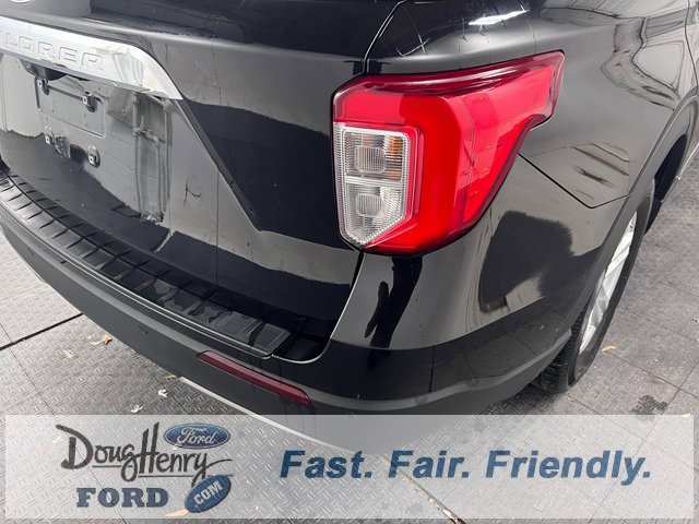 Used 2023 Ford Explorer XLT w/ Equipment Group 202A image 13