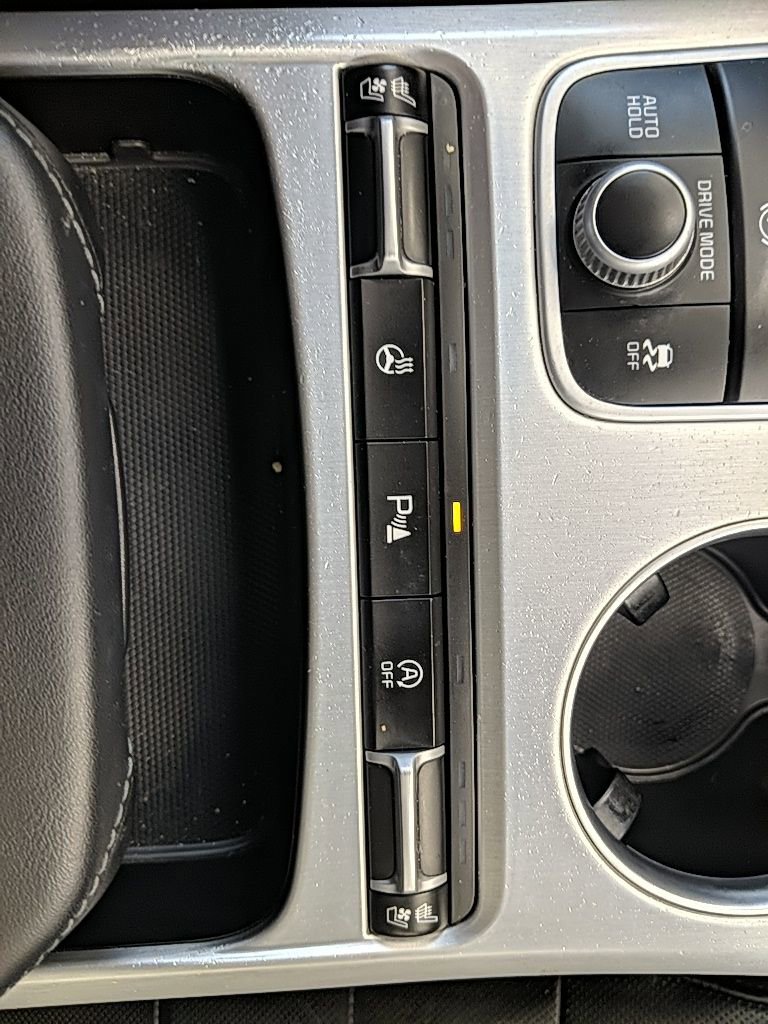 Used 2018 Kia Stinger GT2 image 25