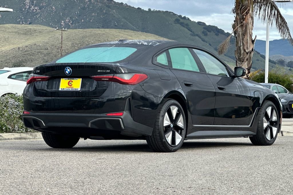 Used 2023 BMW i4 eDrive35 image 3