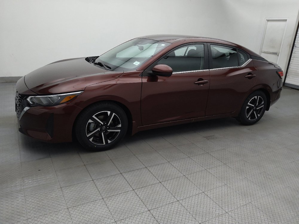 Used 2025 Nissan Sentra SV FWD image 2