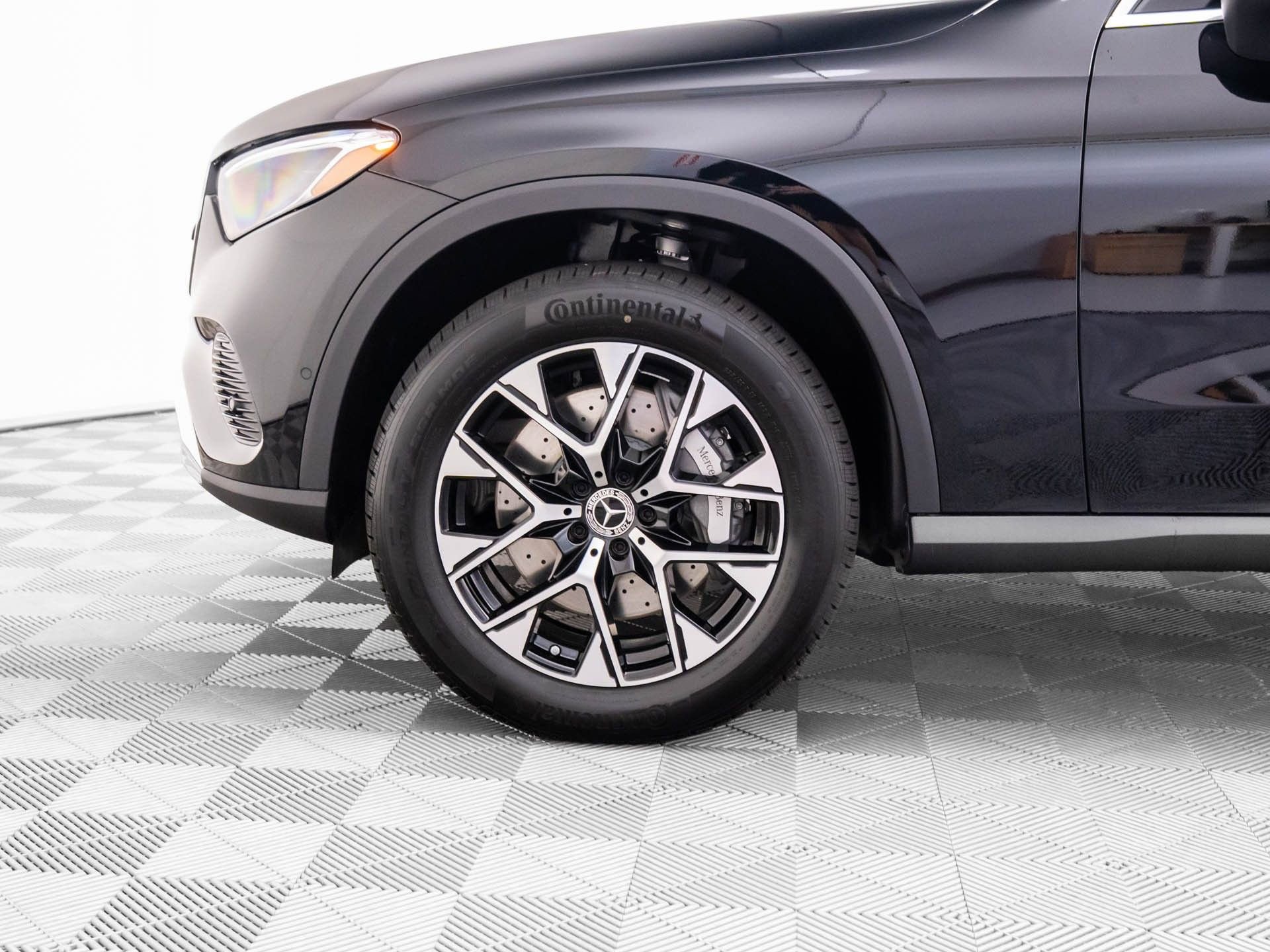 New 2026 Mercedes-Benz GLC 350e 4MATIC image 34