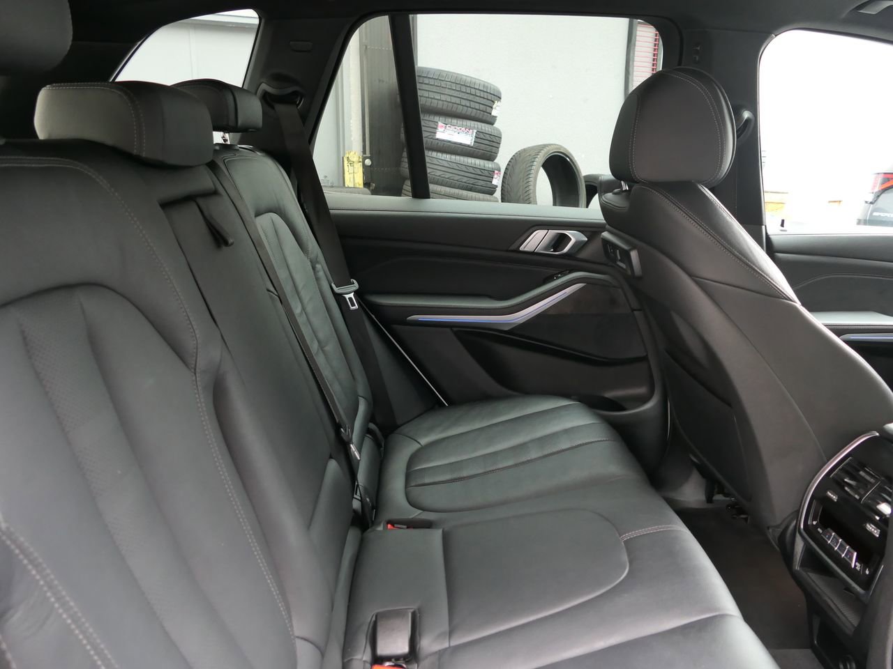 Used 2022 BMW X5 xDrive45e w/ M Sport Package AWD/4WD image 25