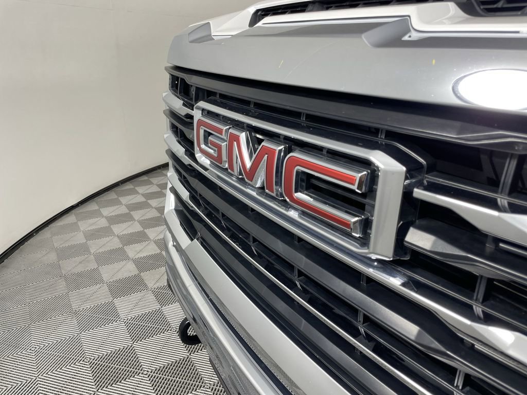 Used 2025 GMC Sierra 2500 SLT w/ SLT Convenience Package image 31