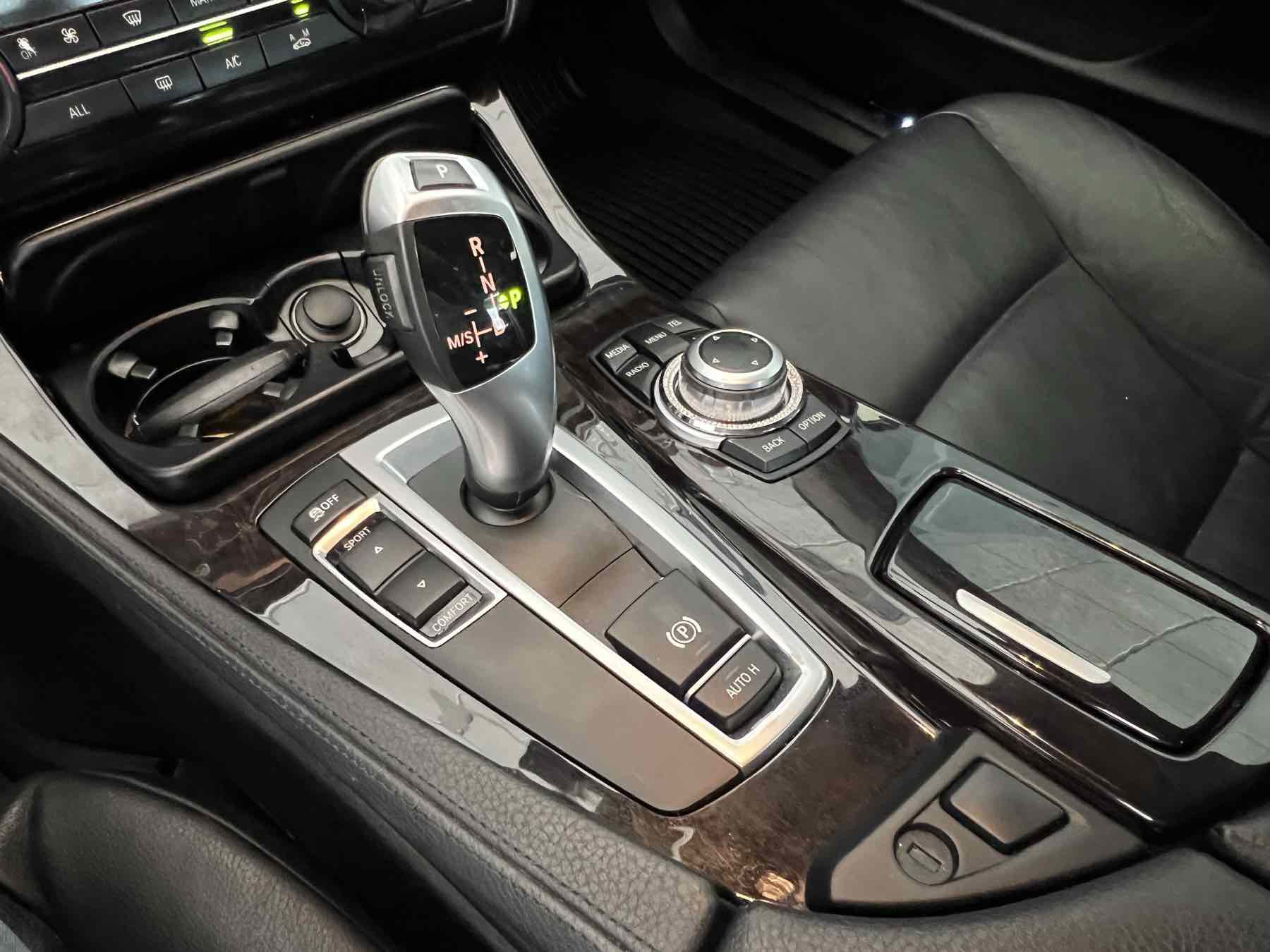Used 2013 BMW 535i Sedan RWD image 11