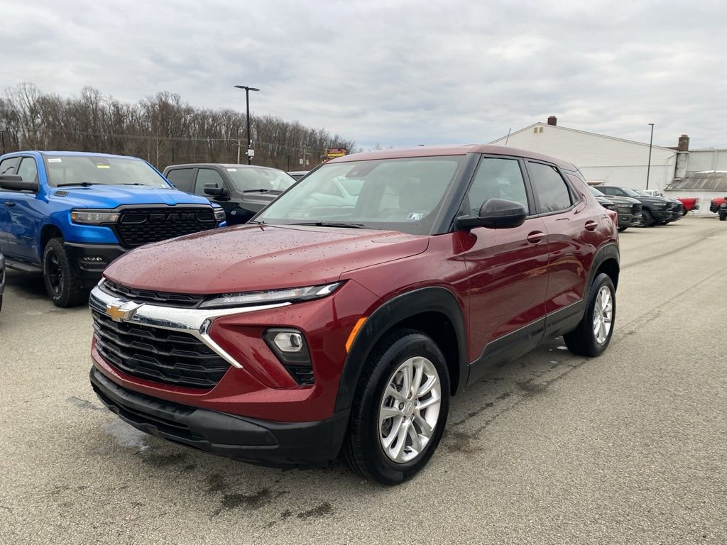Used 2024 Chevrolet TrailBlazer LS w/ LS Convenience Package image 5
