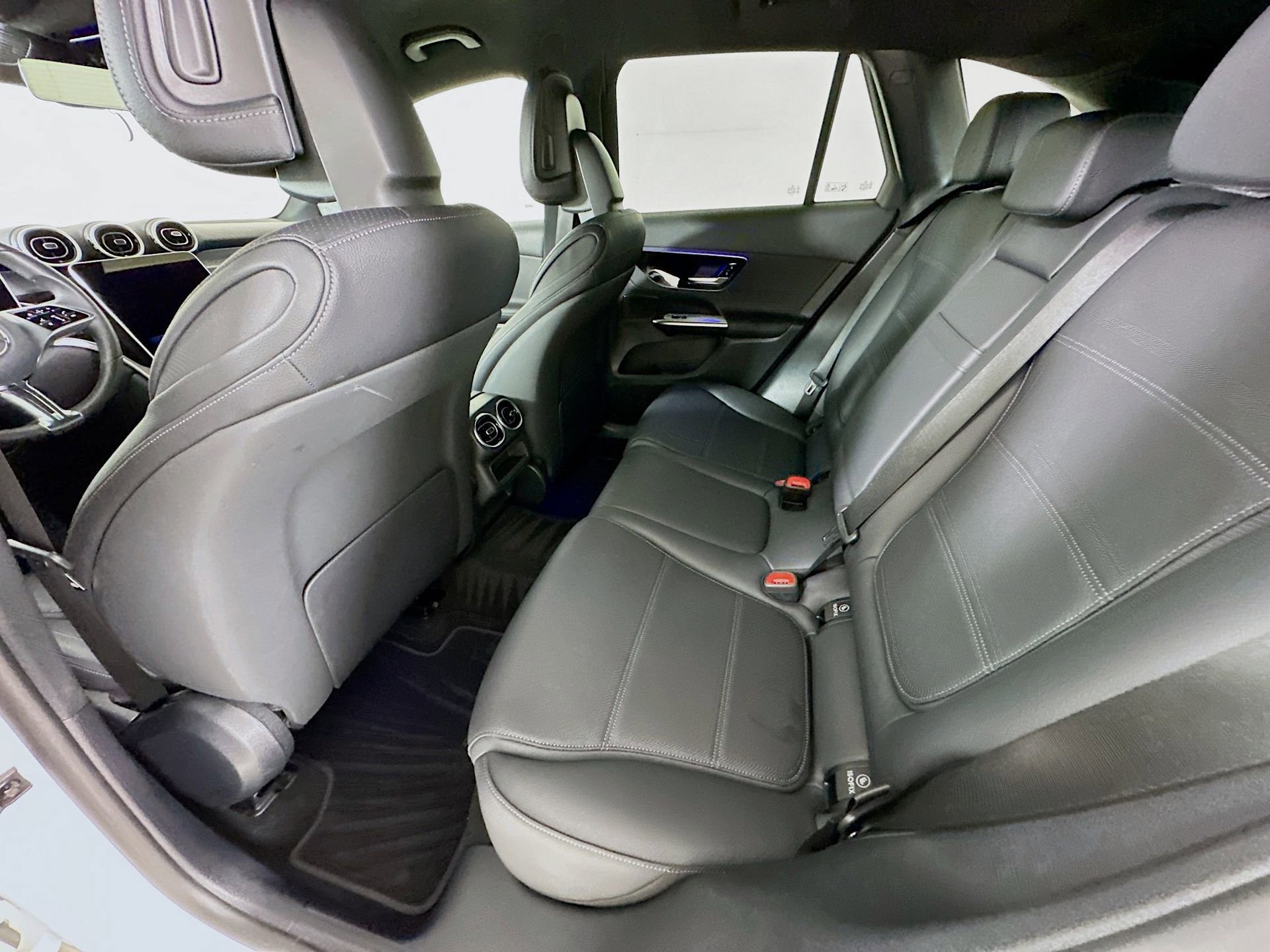 Certified 2025 Mercedes-Benz GLC 300 image 25