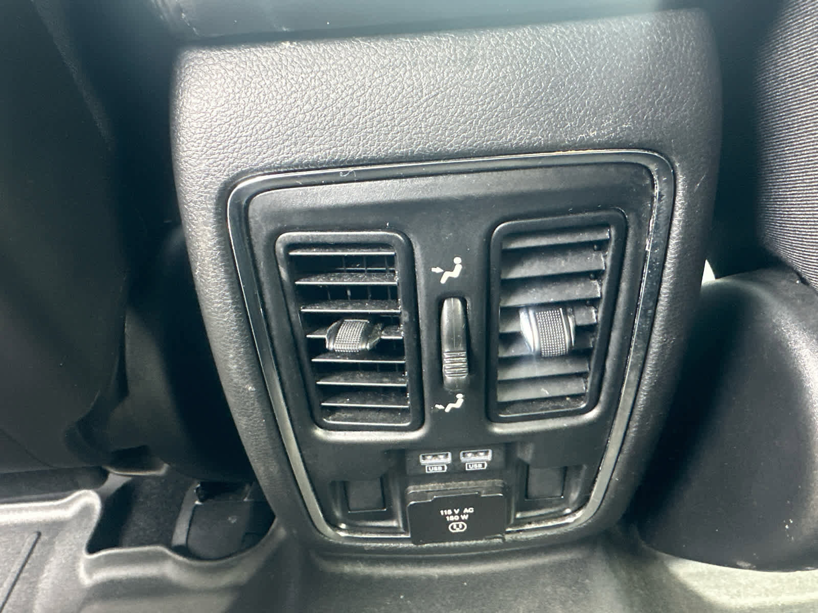 Used 2019 Jeep Grand Cherokee Limited image 23