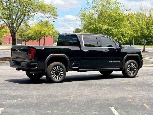 Used 2026 GMC Sierra 2500 Denali Ultimate AWD/4WD image 8